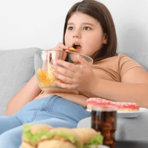 不要食用辛辣、油膩或刺激性食物